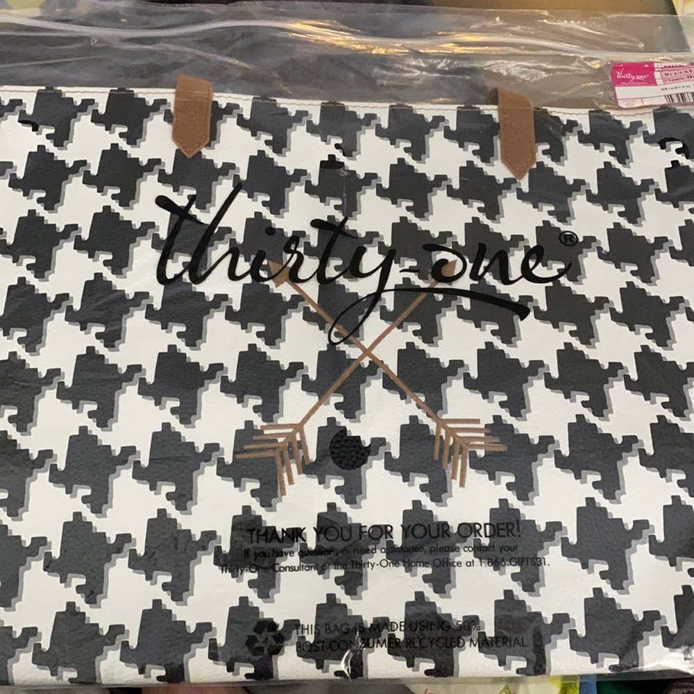 Modern Tote from thirty-one